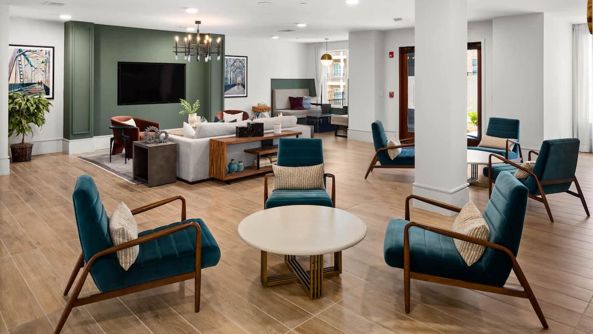 RGVtYW5kUGljdHVyZToxOTQzMTgwMTAy