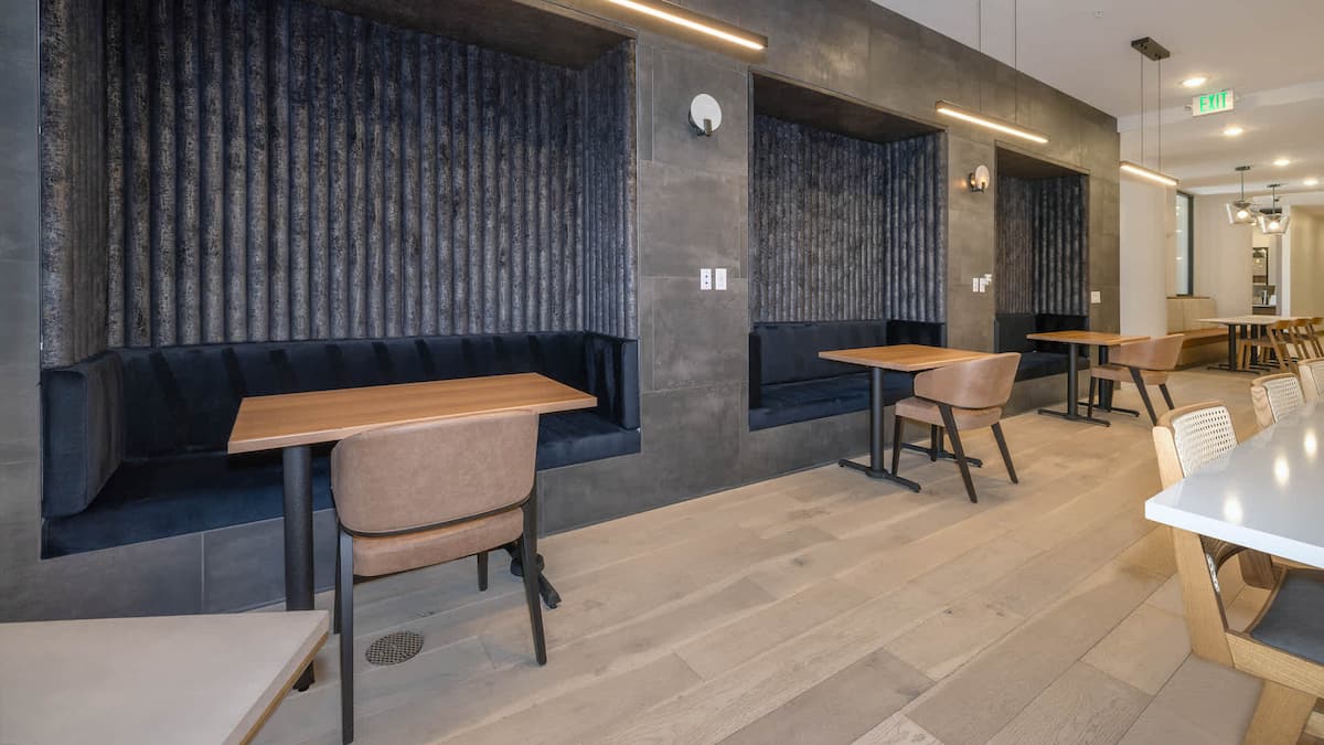 Earn in Jade Beeler Park, an Airbnb-friendly apartment building