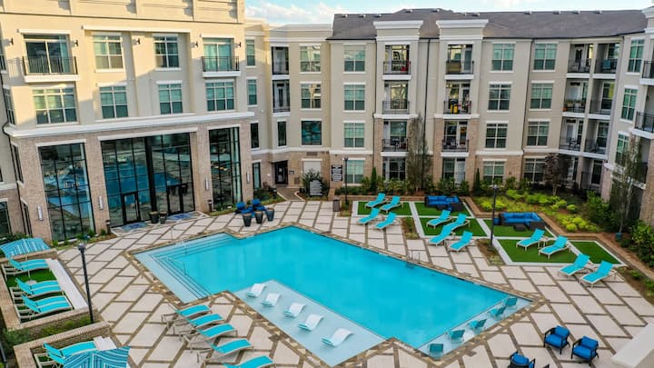 RGVtYW5kUGljdHVyZToxOTc1MTYxNjMw