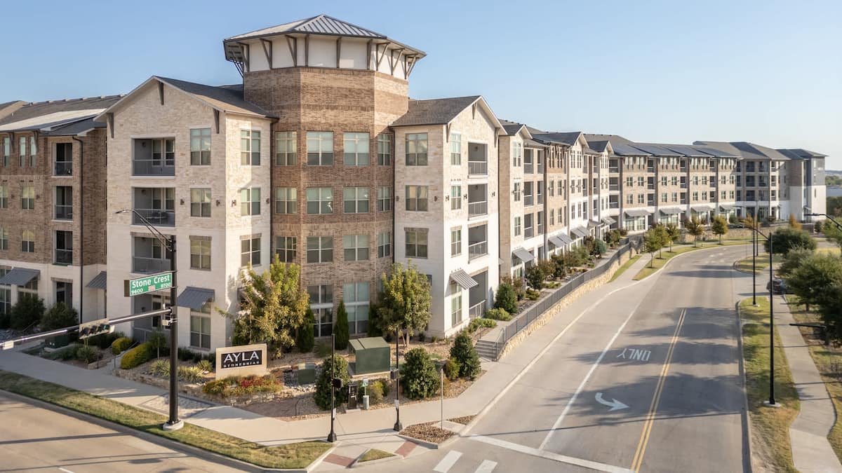 , an Airbnb-friendly apartment in Frisco, TX