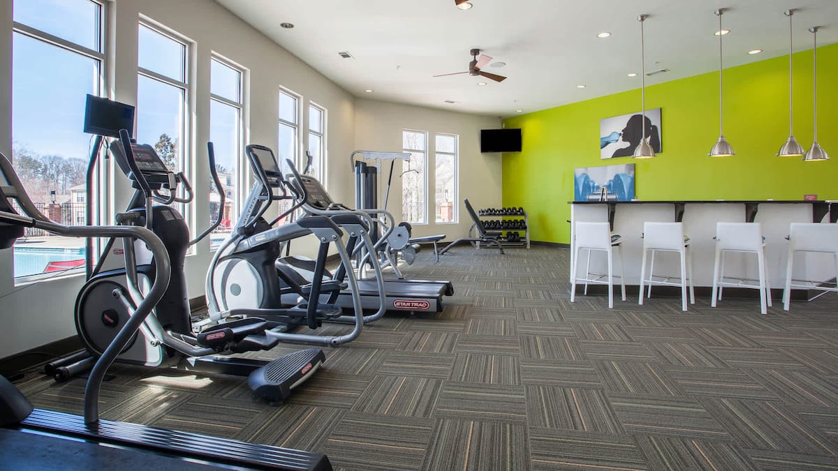 RGVtYW5kUGljdHVyZToyMjExMjk2ODM4