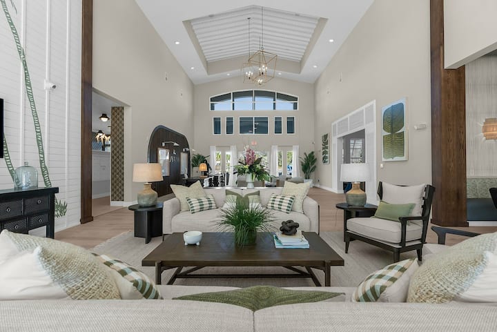 RGVtYW5kUGljdHVyZToyMzI0MDgwNTU3