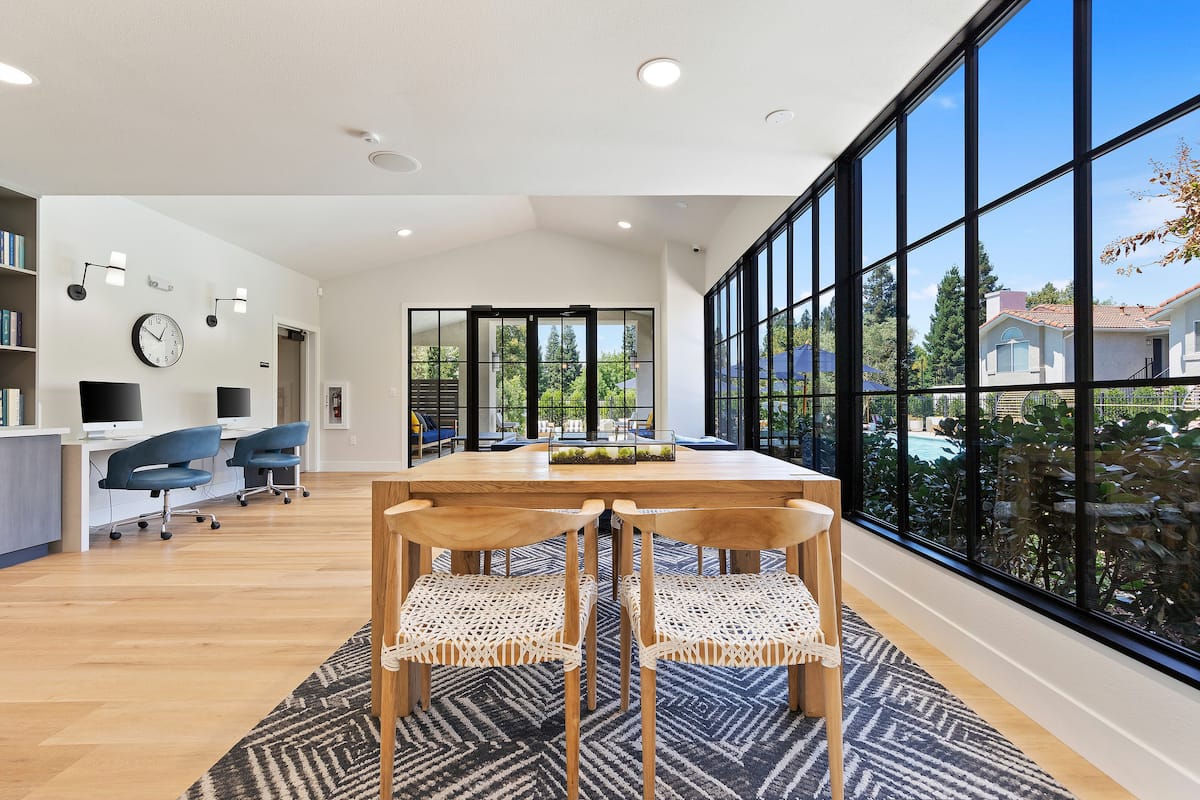 RGVtYW5kUGljdHVyZToyMDg3MTYwNzA2