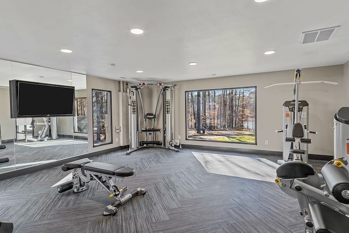 RGVtYW5kUGljdHVyZToyNTUzNzkxMjE5