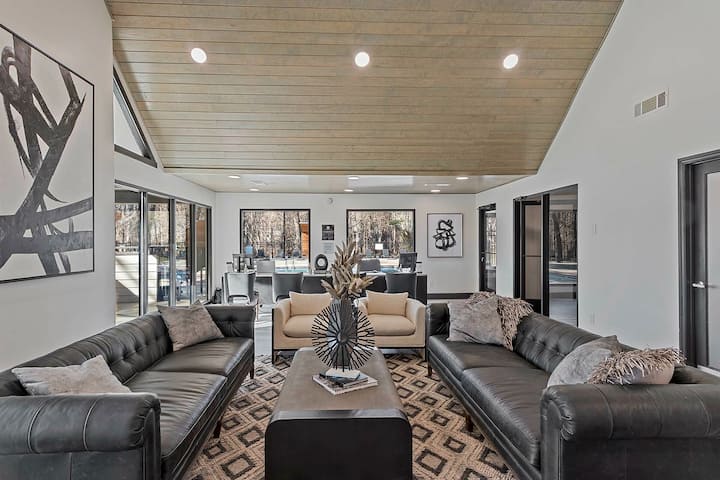 RGVtYW5kUGljdHVyZToyNTUzNzkxMjEx