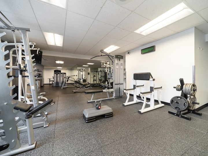 RGVtYW5kUGljdHVyZToyNDYwMDE1NTMw