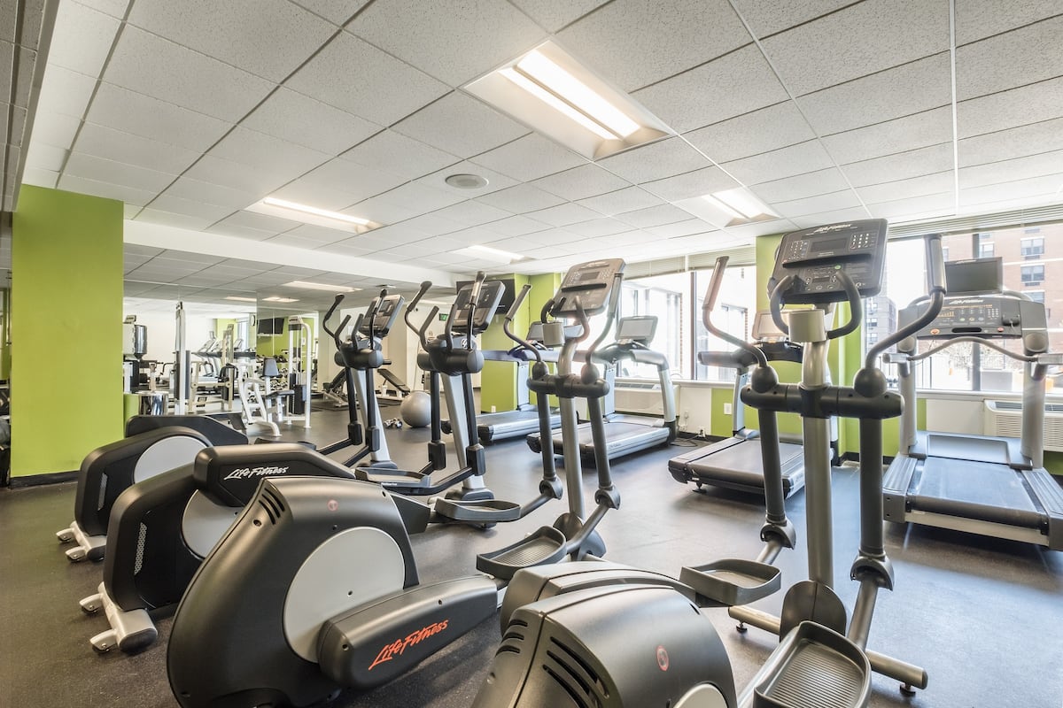 RGVtYW5kUGljdHVyZToyNDYwMDE1NTQ4