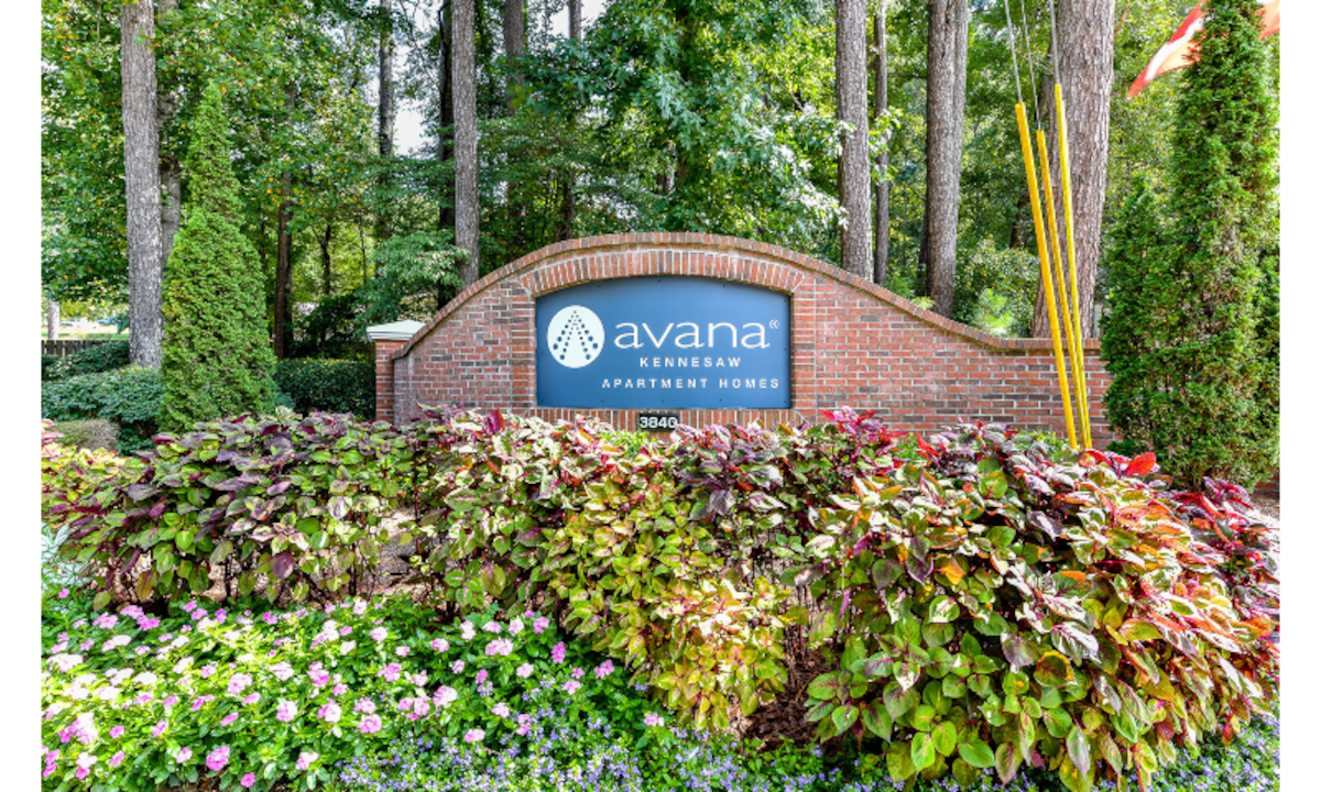 , an Airbnb-friendly apartment in Kennesaw, GA
