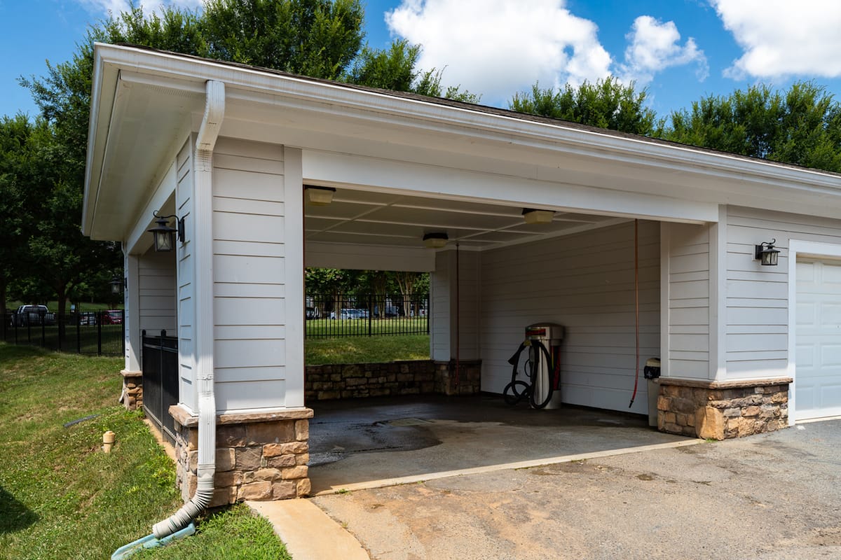 RGVtYW5kUGljdHVyZToxOTQzMjA2NTIw