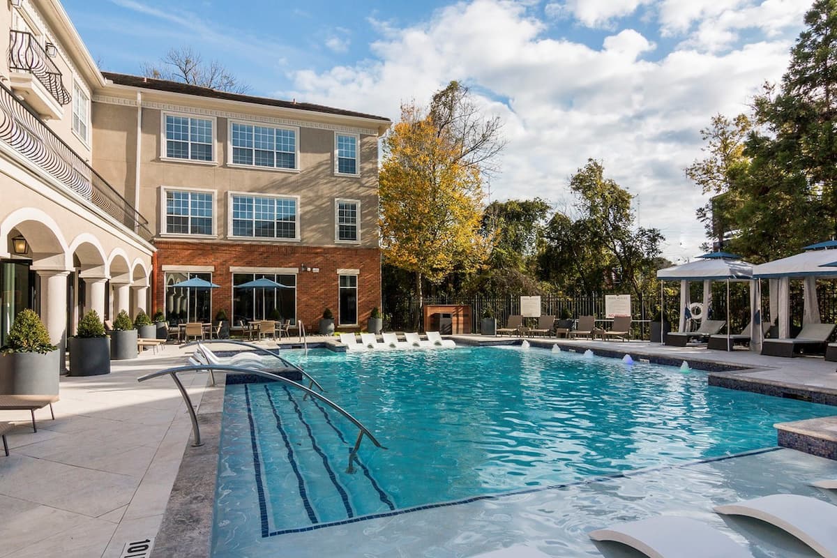 Earn in Avana Cheshire Bridge, an Airbnbfriendly apartment building