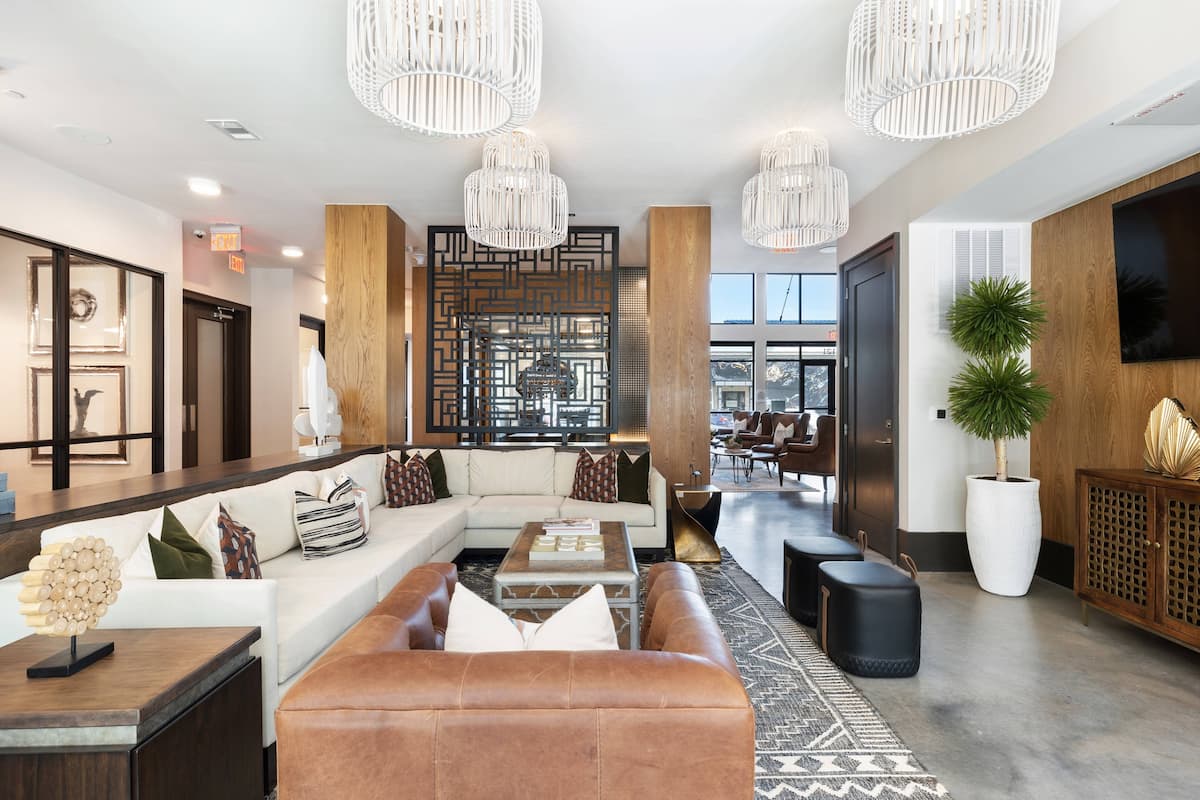 RGVtYW5kUGljdHVyZToxOTQzMTY5Nzgy