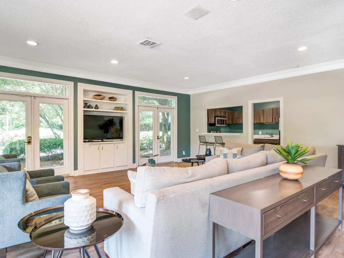 RGVtYW5kUGljdHVyZToxOTQzMjA2MTU0