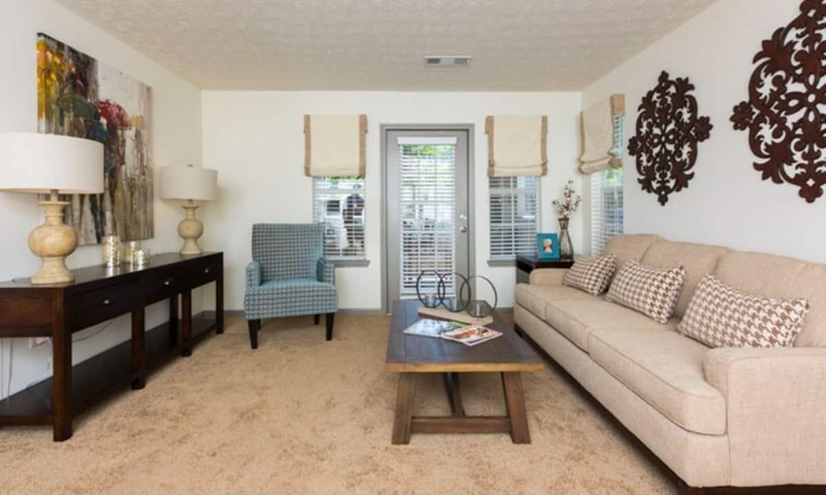 RGVtYW5kUGljdHVyZToxOTQzMjA3MzQz