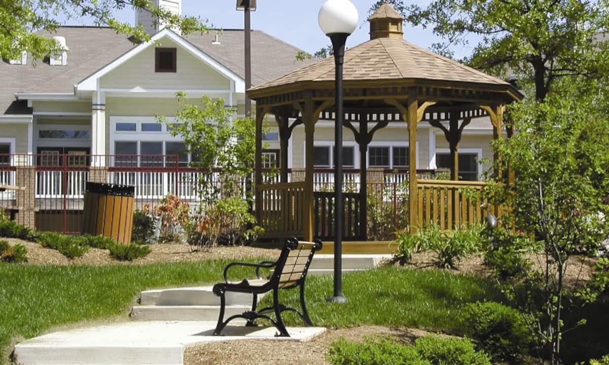 RGVtYW5kUGljdHVyZToxOTQzMjA2Nzkx