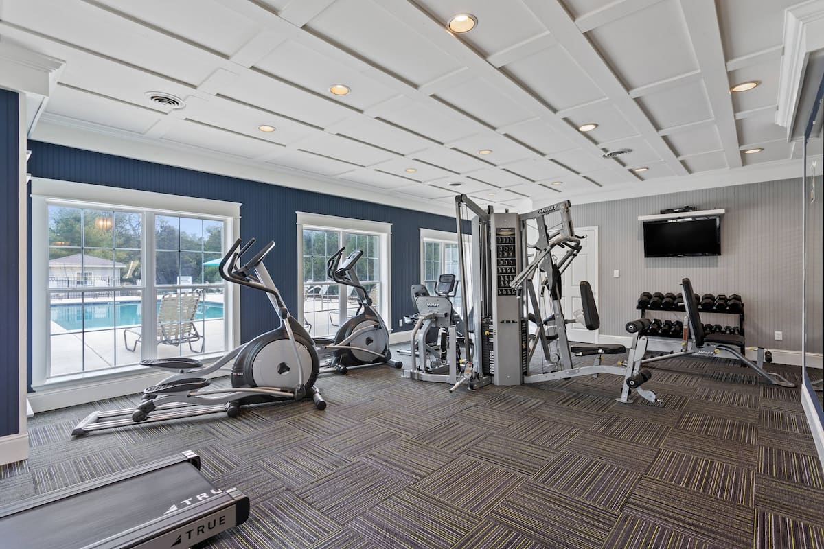 RGVtYW5kUGljdHVyZToxOTc2MzkwNDg0