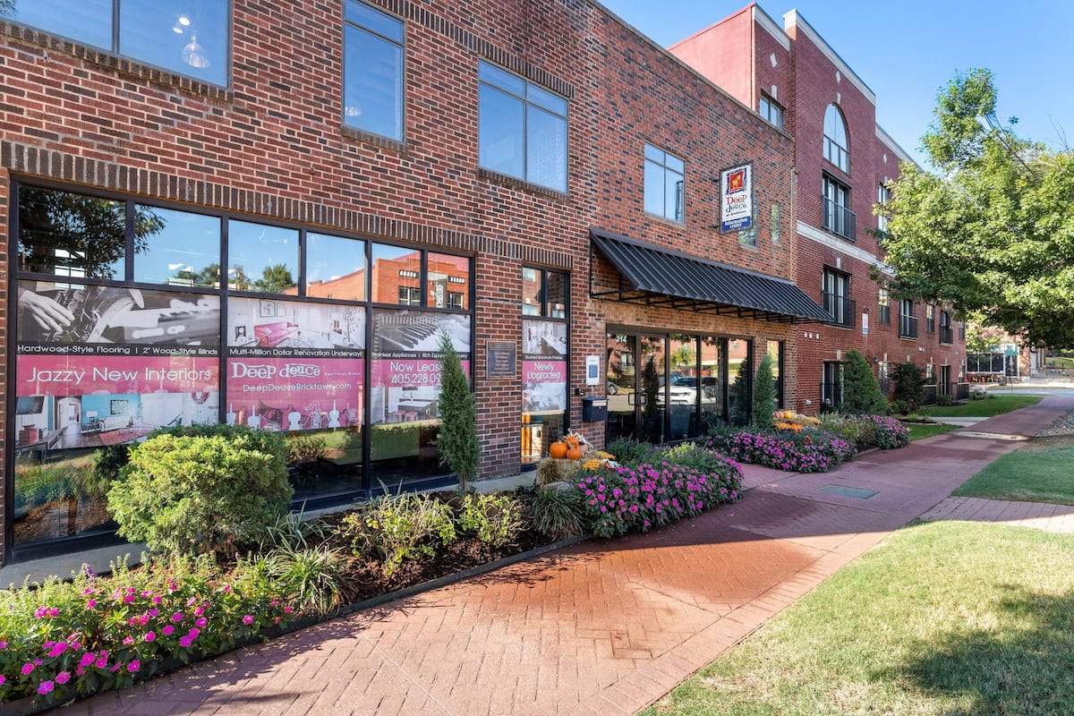 , an Airbnb-friendly apartment in Oklahoma City, OK