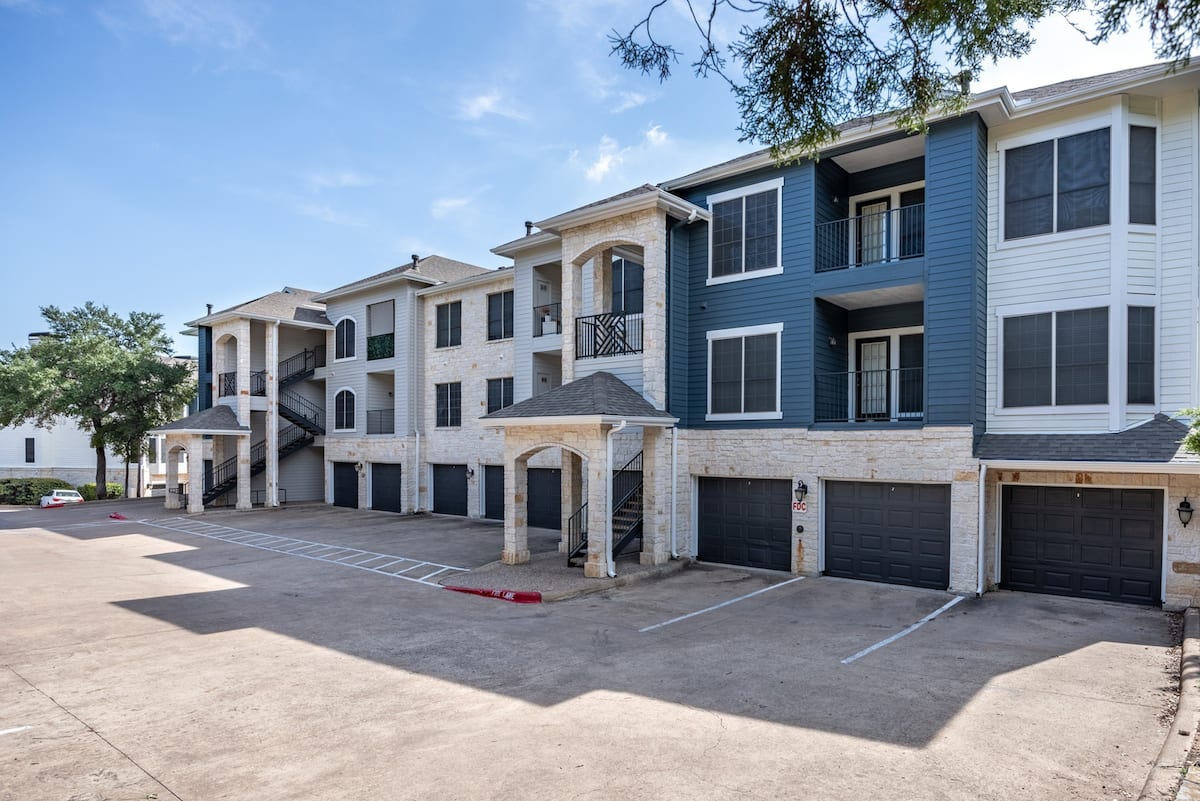 , an Airbnb-friendly apartment in Austin, TX