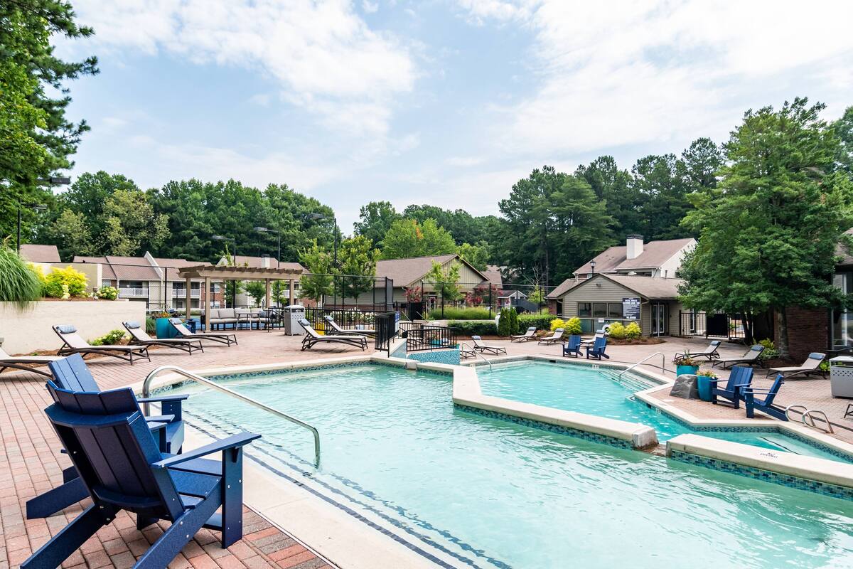 Exterior of Avana Powers Ferry, an Airbnb-friendly apartment in Marietta, GA