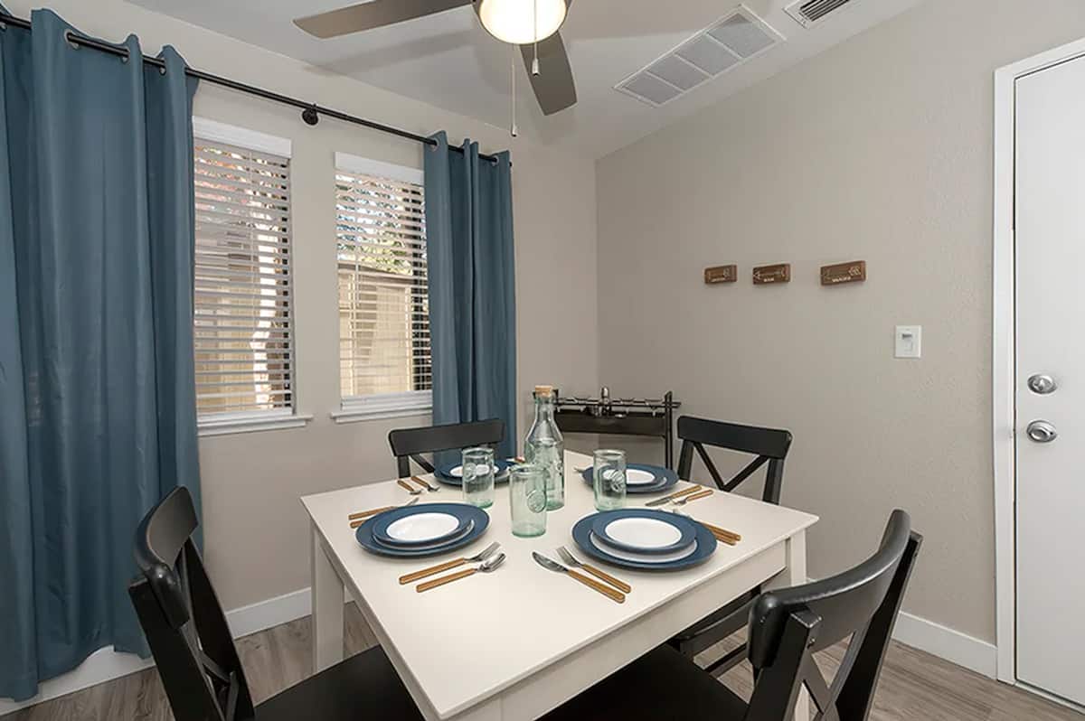 , an Airbnb-friendly apartment in Antelope, CA