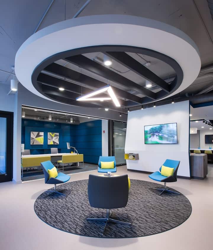 RGVtYW5kUGljdHVyZToyNTMwOTM1OTc3