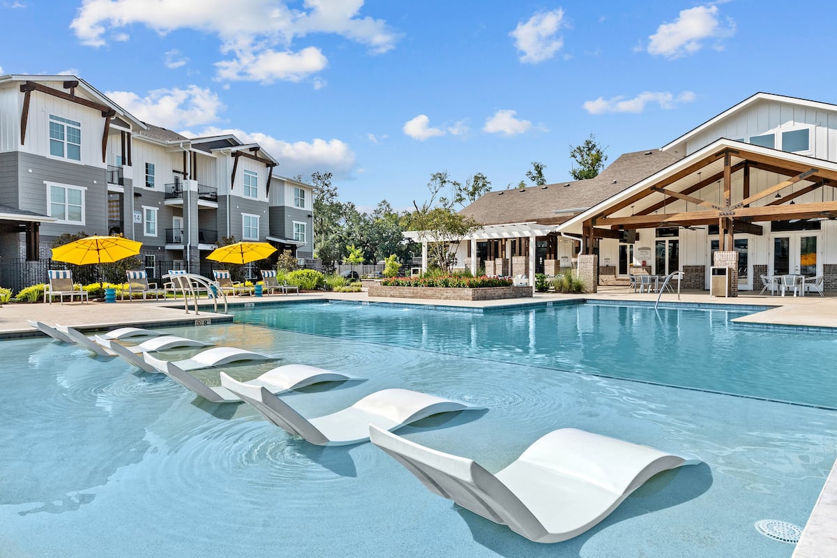 , an Airbnb-friendly apartment in Hammond, LA