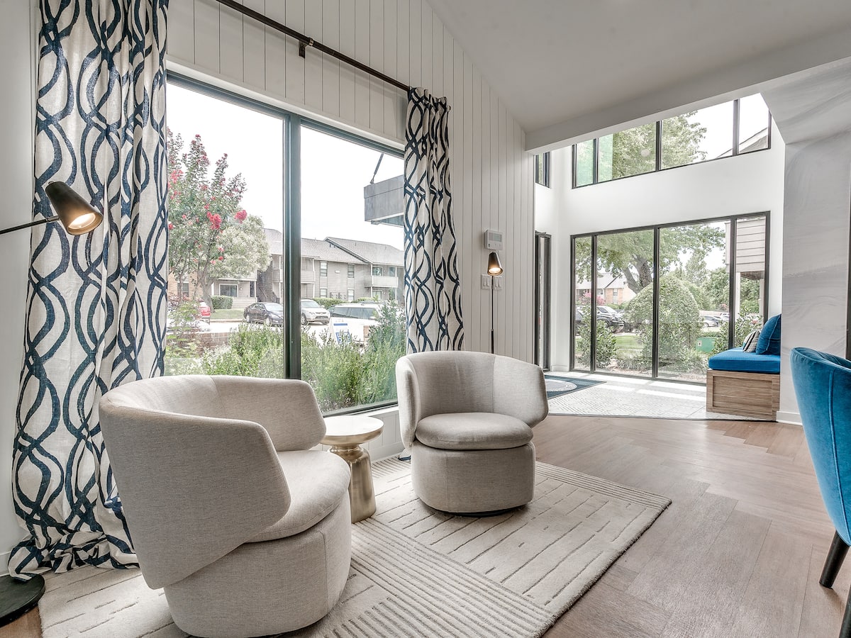 RGVtYW5kUGljdHVyZToyMTEwNDYwMjMw