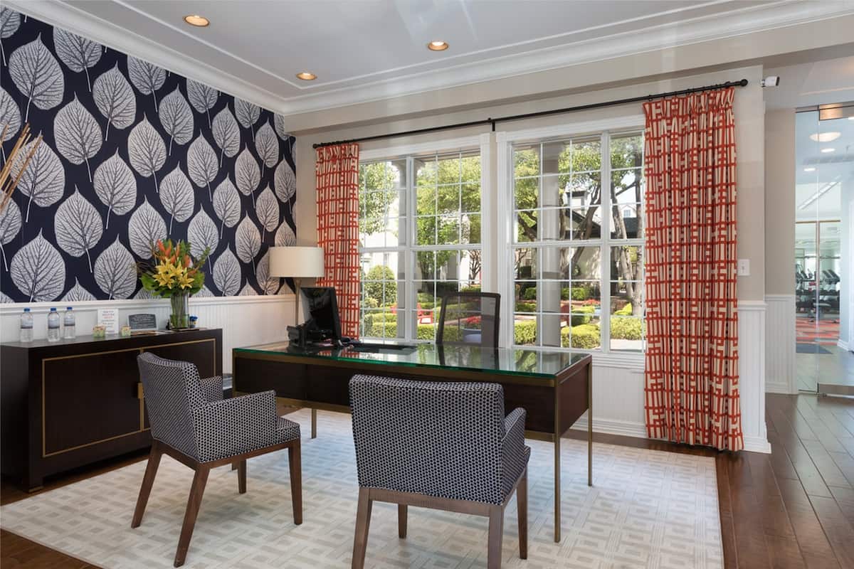 RGVtYW5kUGljdHVyZToyMDI5NzM0MjQ2