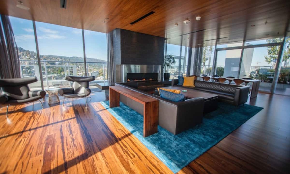 Alternate view of Indigo, an Airbnb-friendly apartment in PORTLAND, OR
