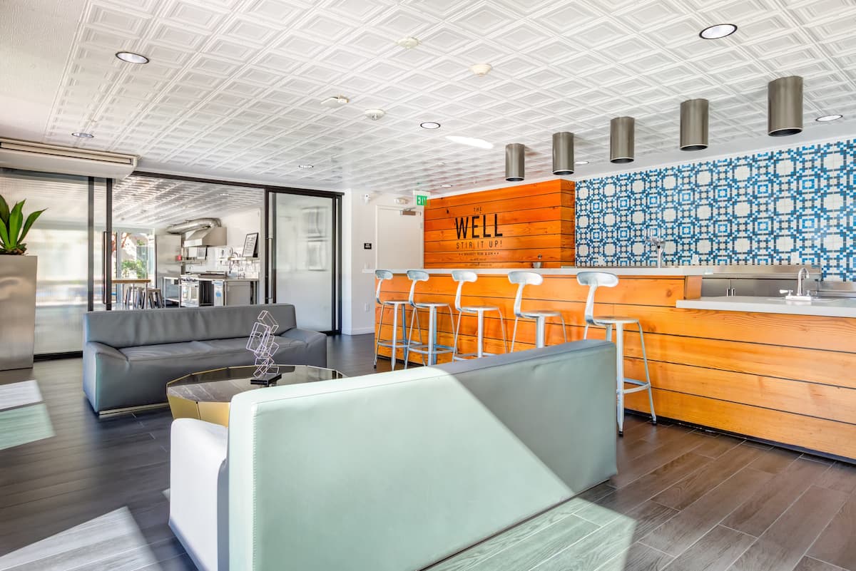 Earn with Airbnbfriendly apartments in San Francisco Airbnb
