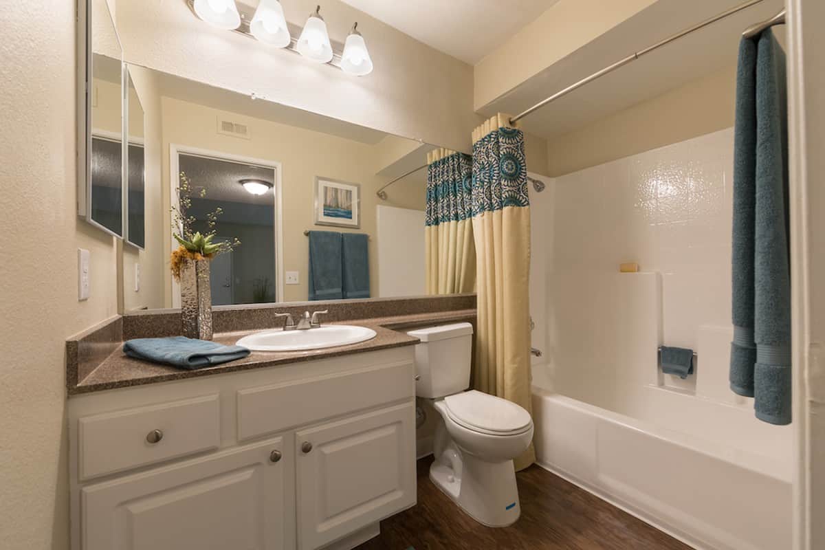 , an Airbnb-friendly apartment in Corona, CA