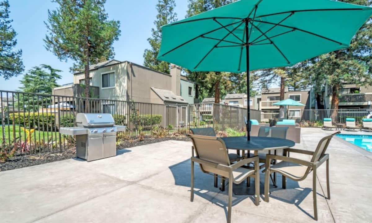 RGVtYW5kUGljdHVyZToxOTQzMTA0NjM0