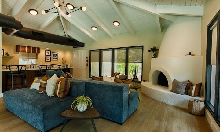 RGVtYW5kUGljdHVyZToxOTQzMTcyODY4