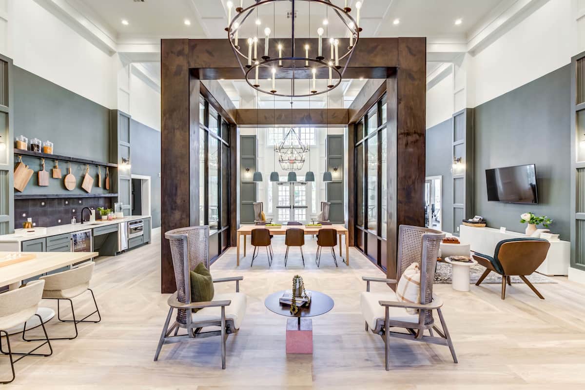 Alternate view of Avana Eldridge, an Airbnb-friendly apartment in Houston, TX
