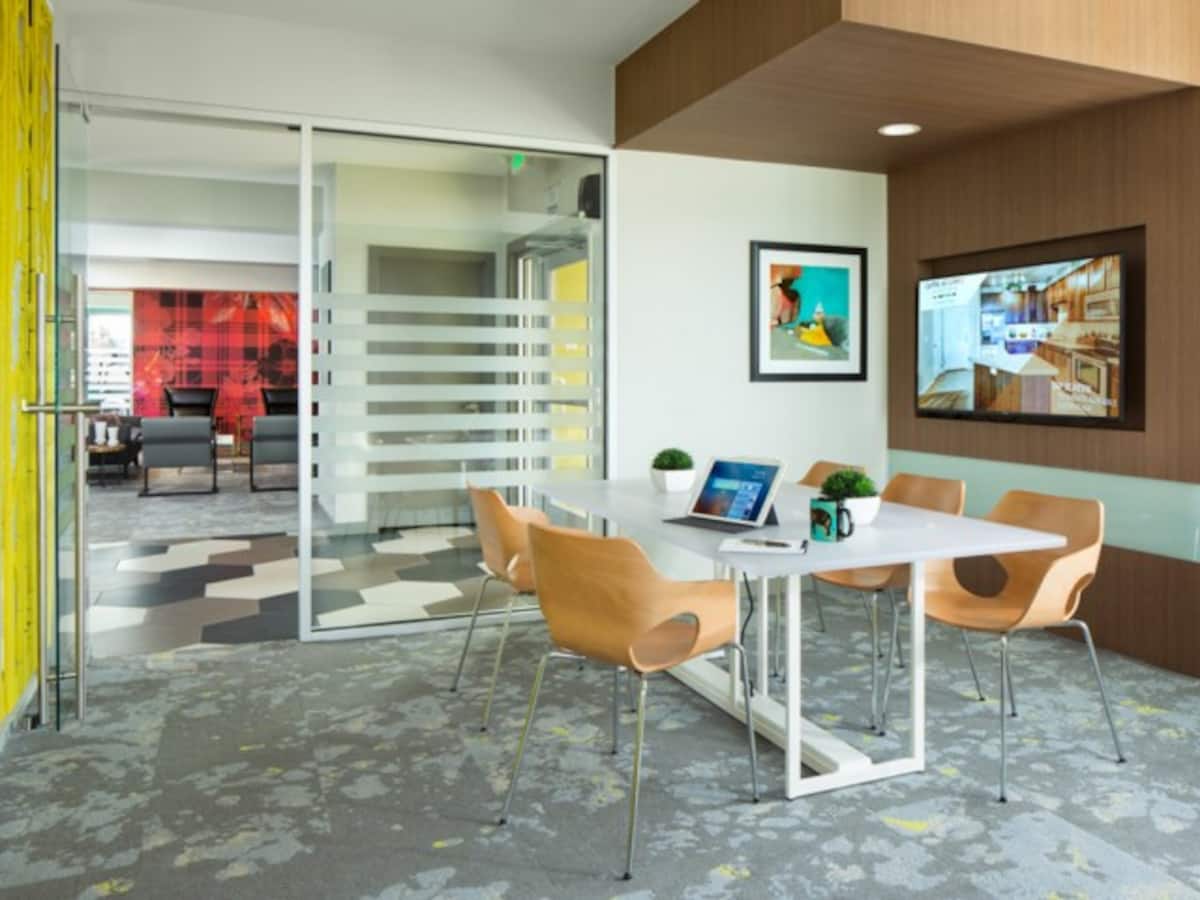 RGVtYW5kUGljdHVyZToxOTQzMTcxMzQy