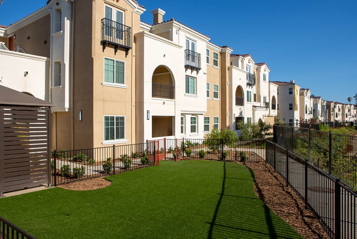 , an Airbnb-friendly apartment in Vista, CA