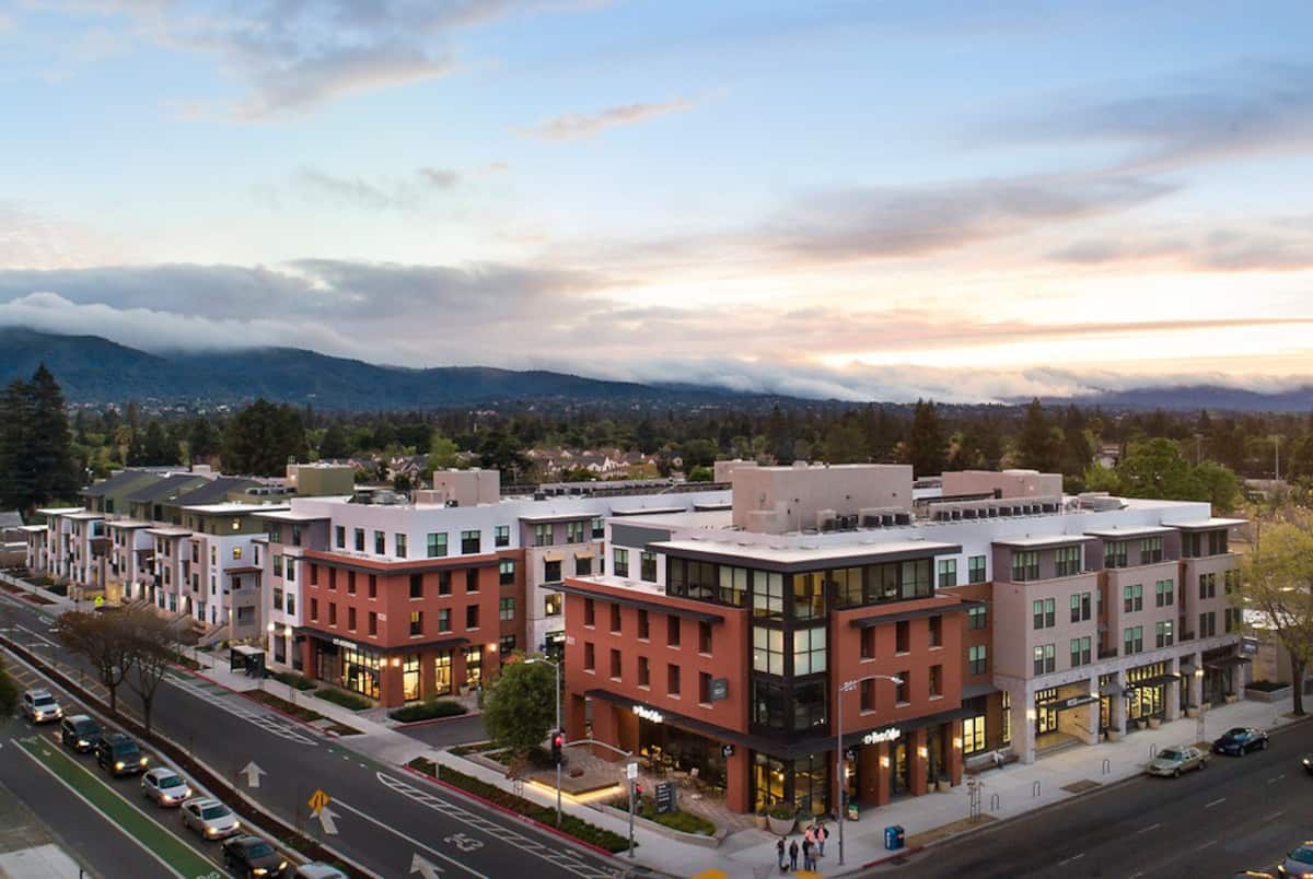 Exterior of Arlo Mountain View, an Airbnb-friendly apartment in Mountain View, CA