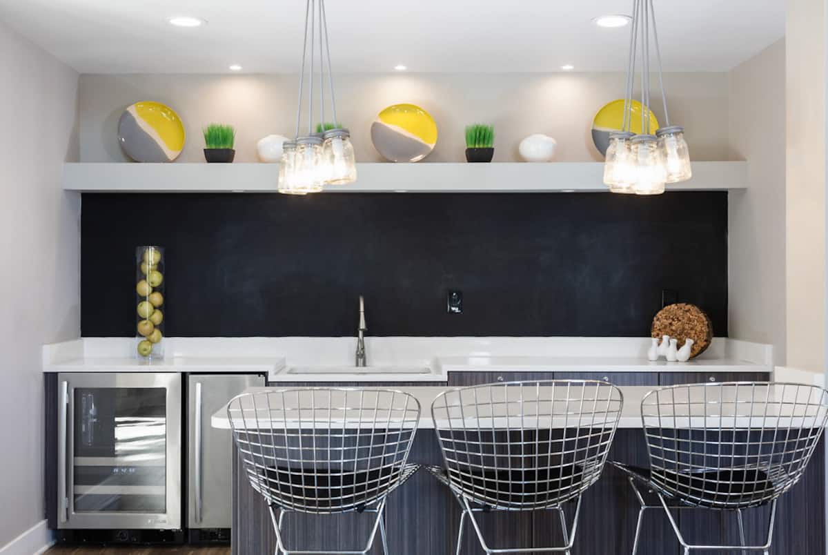 RGVtYW5kUGljdHVyZToxOTQzMTUzMjI0