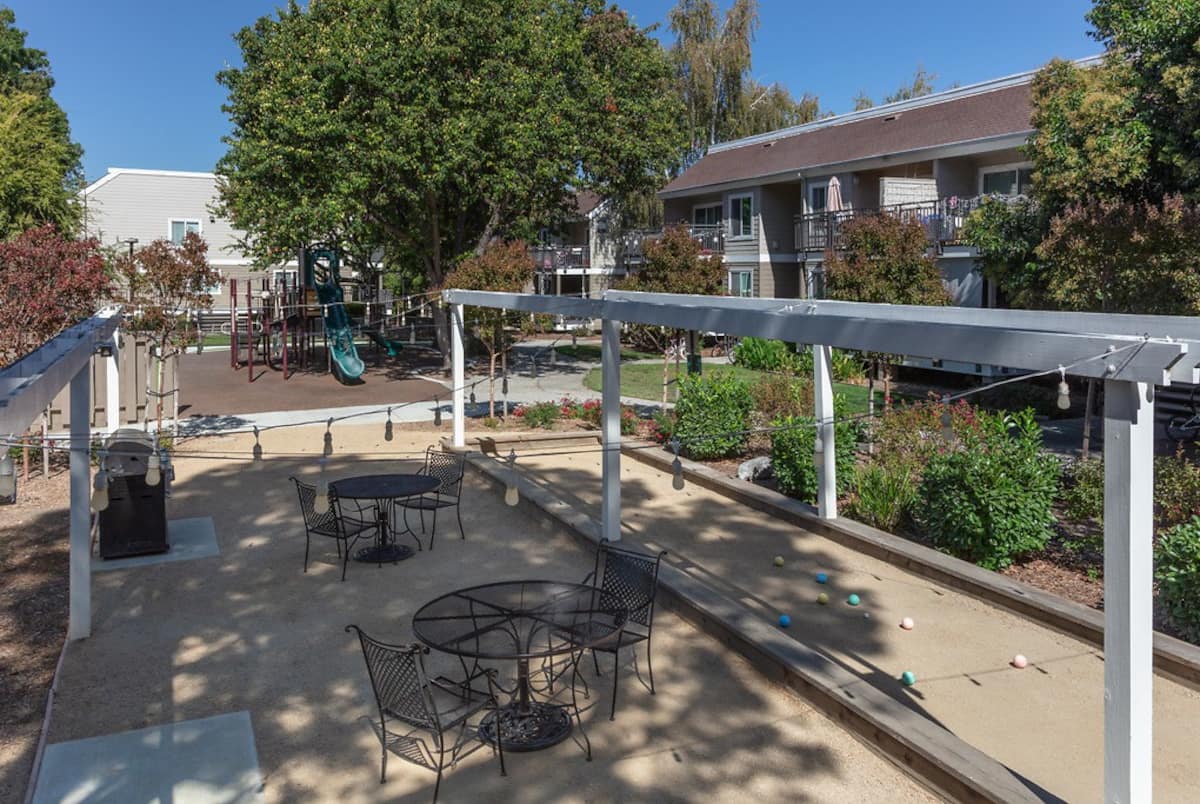 , an Airbnb-friendly apartment in Santa Clara, CA