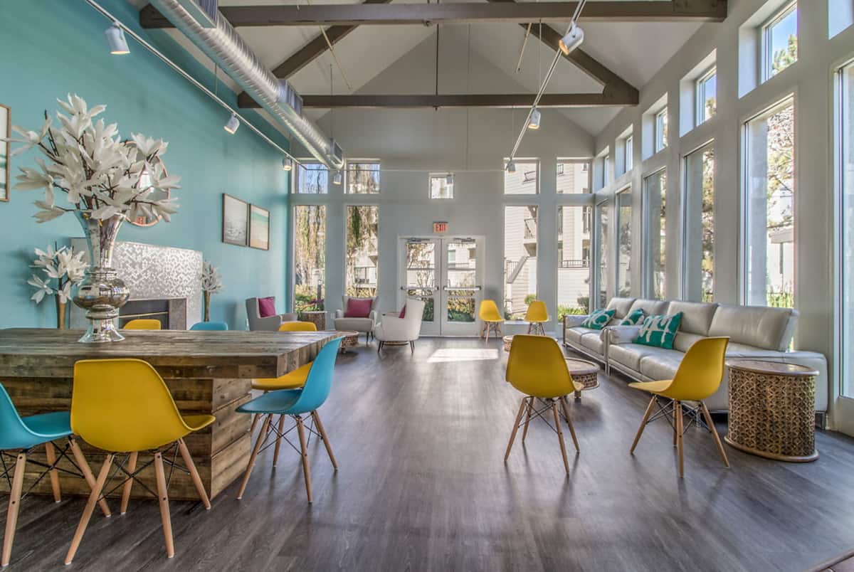 RGVtYW5kUGljdHVyZToxOTQzMTU2ODU0