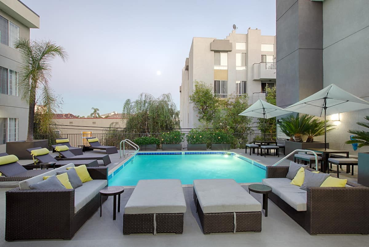 Earn in Tiffany Court, an Airbnbfriendly apartment building