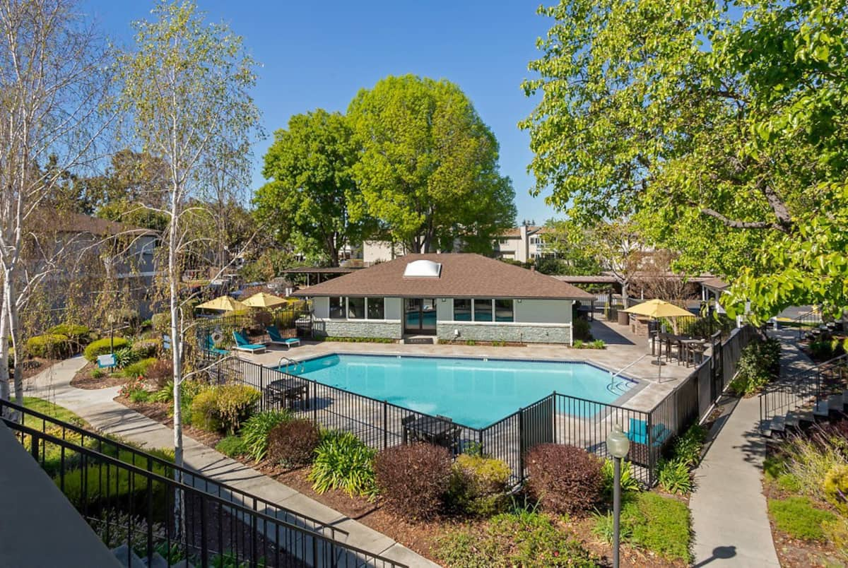 , an Airbnb-friendly apartment in Fremont, CA