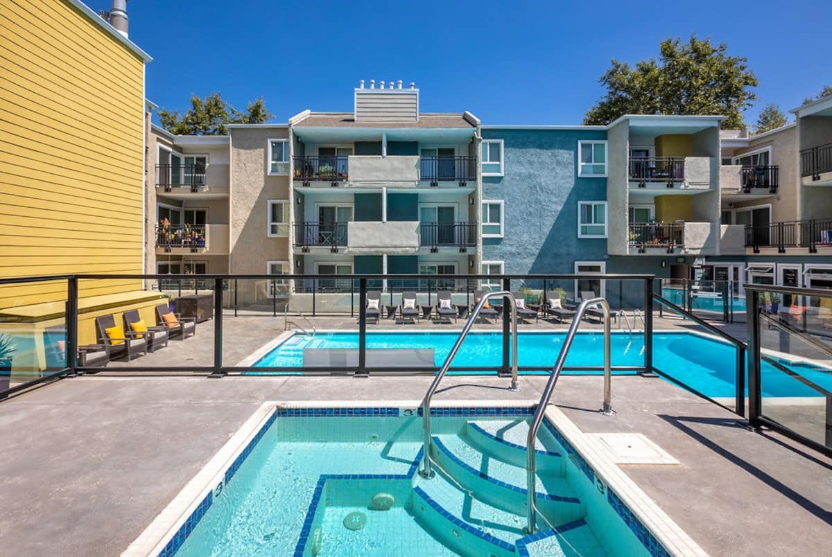 Exterior of The Hallie, an Airbnb-friendly apartment in Pasadena, CA