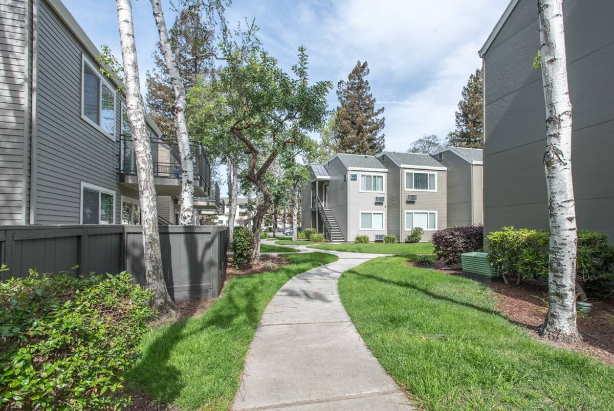 , an Airbnb-friendly apartment in Fremont, CA