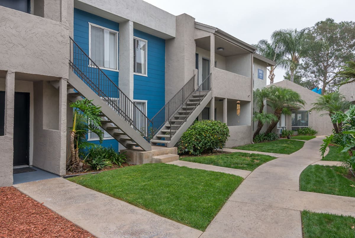 , an Airbnb-friendly apartment in Spring Valley, CA