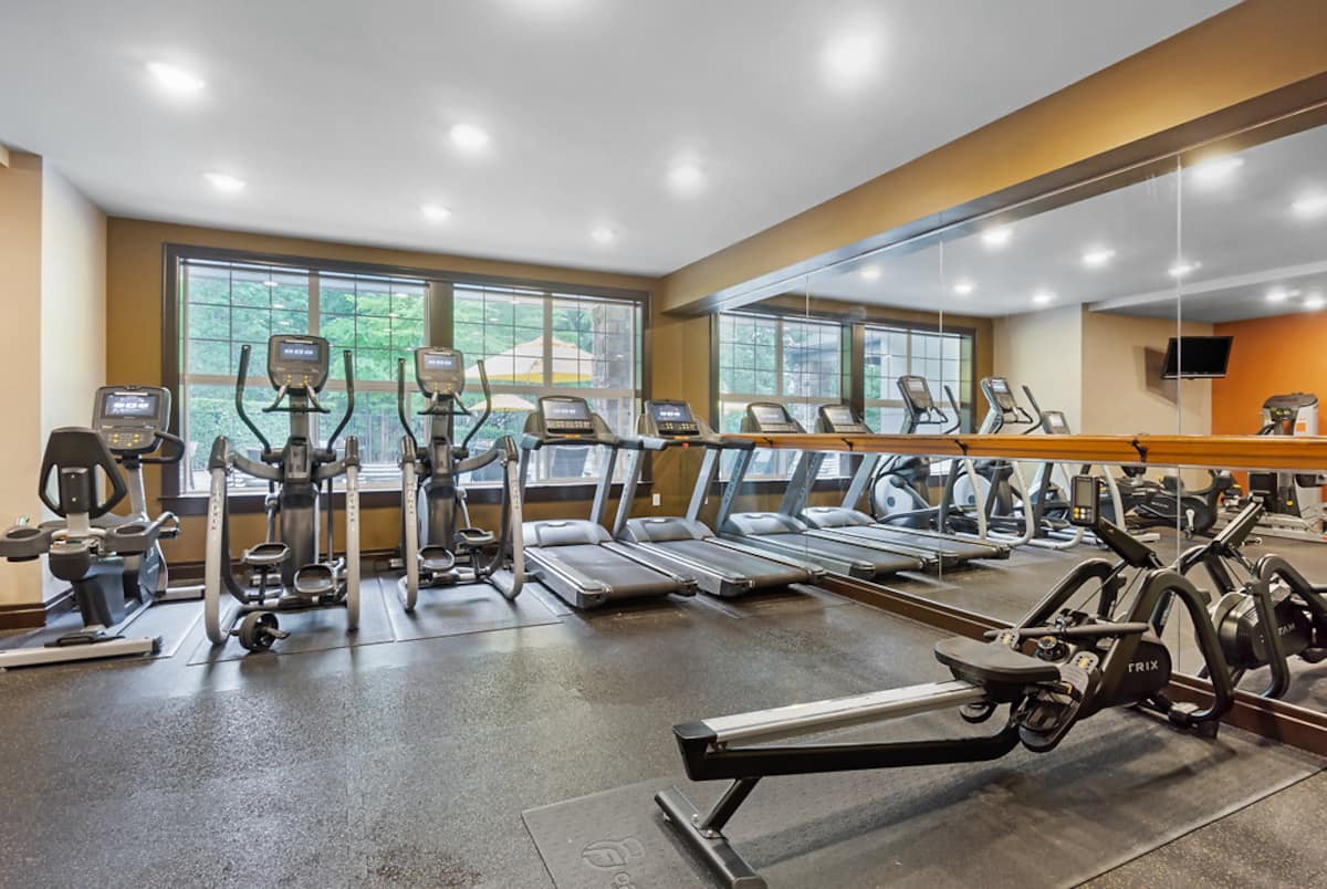 RGVtYW5kUGljdHVyZToxOTQzMTU5NzE3