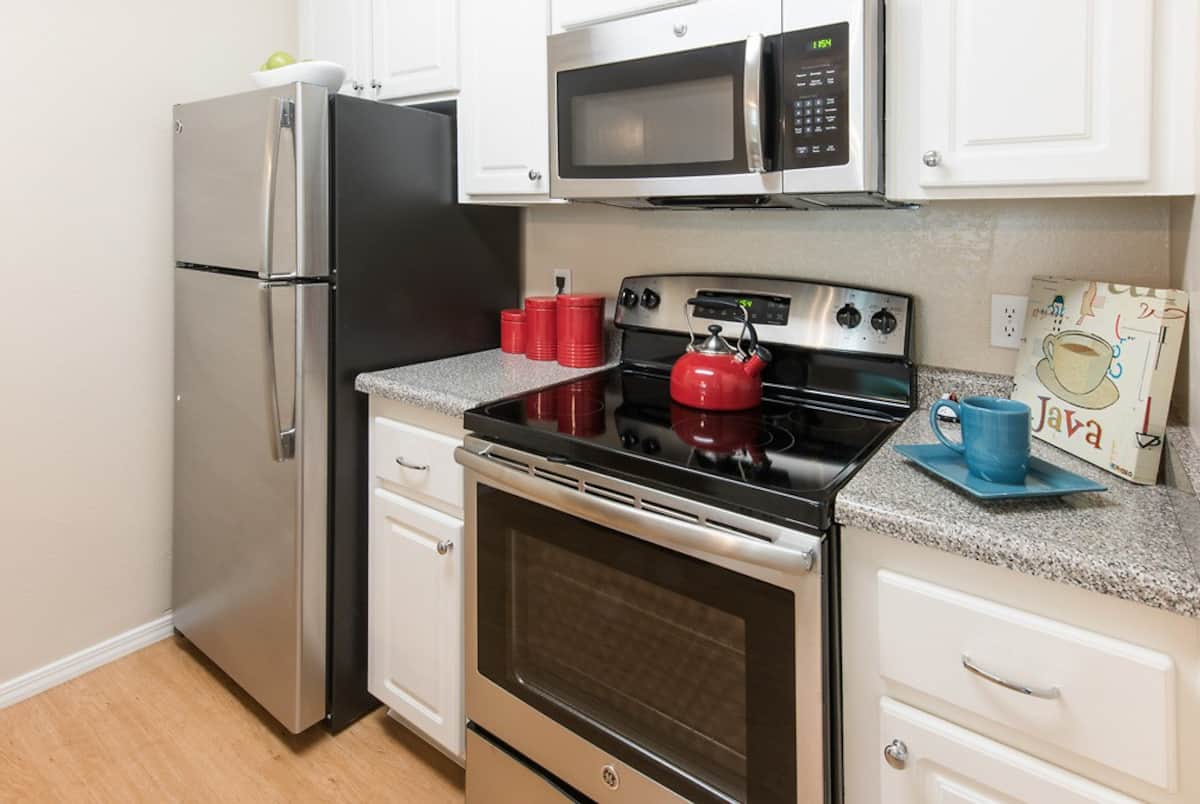 , an Airbnb-friendly apartment in Santa Clara, CA