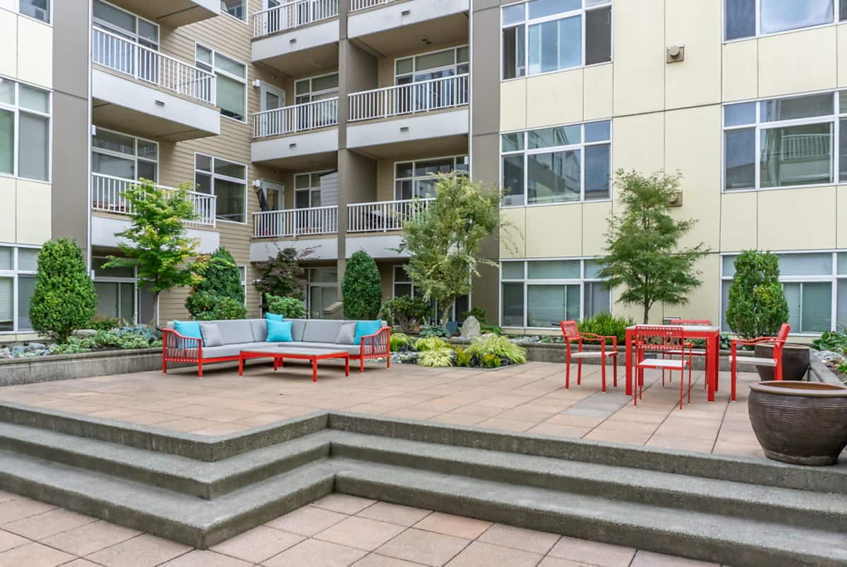 RGVtYW5kUGljdHVyZToxOTQzMTU1ODcy