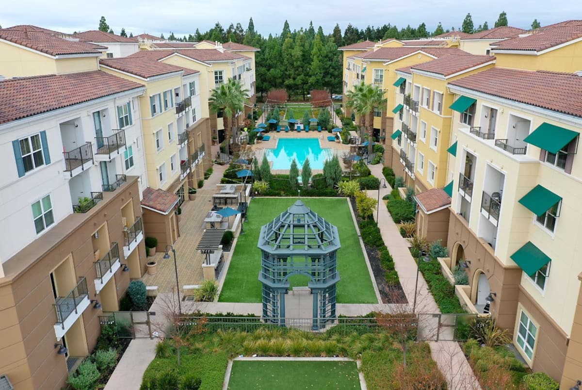 , an Airbnb-friendly apartment in San Jose, CA