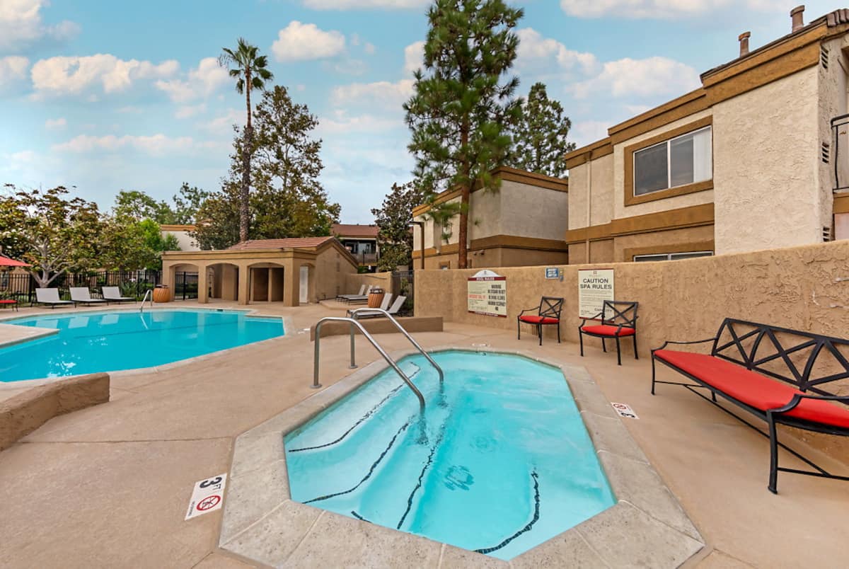 RGVtYW5kUGljdHVyZToxOTQzMTUzNzM4