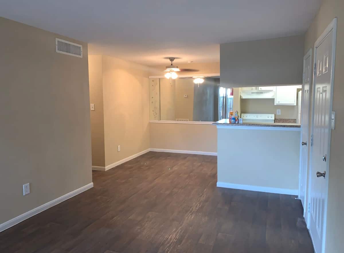 RGVtYW5kUGljdHVyZToxOTk5MTQ2ODY3